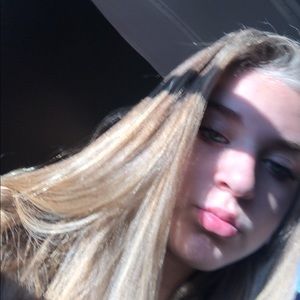 Meet your Posher, Angelina